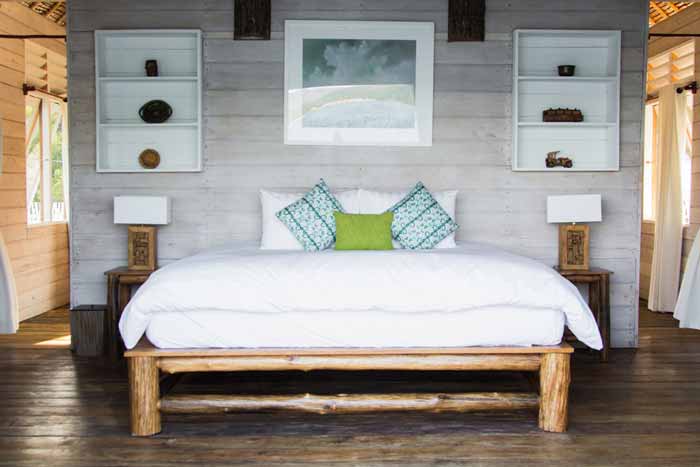 Kingsize bed Villa room Telunas Resorts
